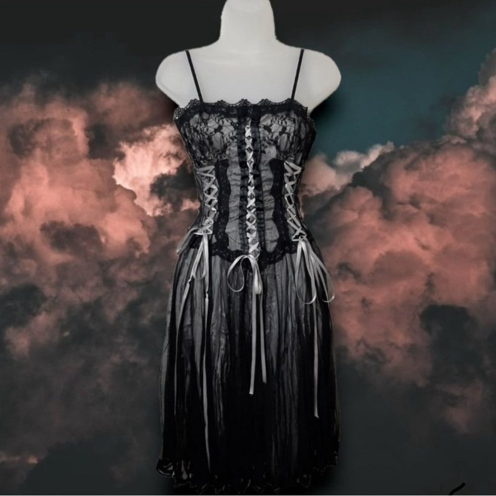 ISO morbid threads black and white ribbon dress!!!!